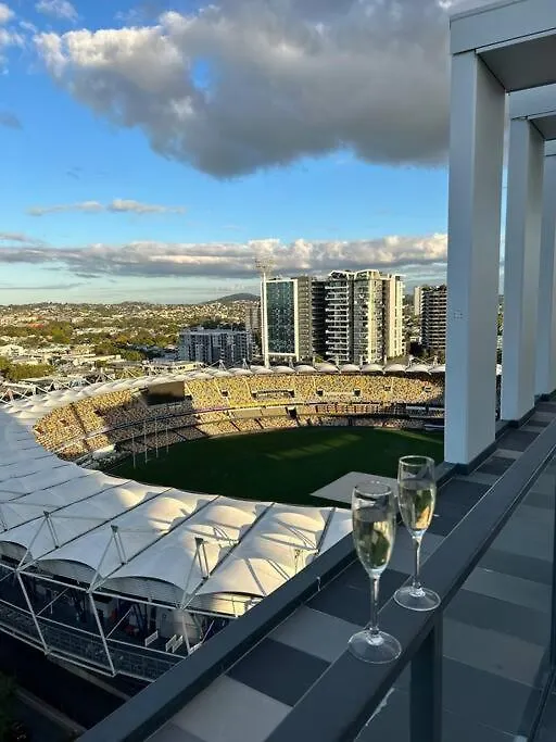 Brisbane Luxury Gabba Apartment 0*,