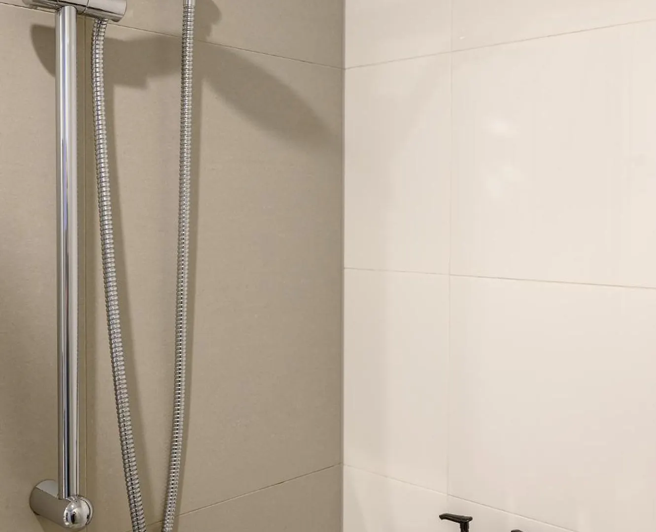 Brisbane Luxury Gabba Apartment